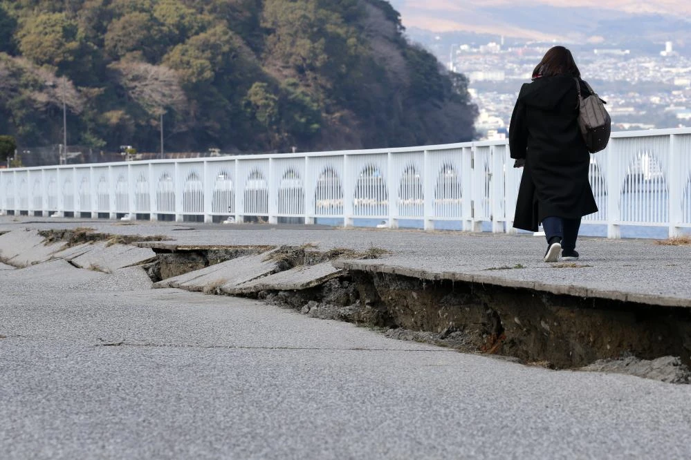 Japonya'da 6.6 şiddetinde deprem! Yaralılar var
